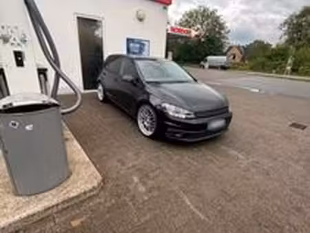 Volkswagen Golf TSI 110