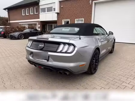 Ford Mustang V8 5.0 450 GT