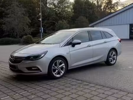 Opel Astra 1.6 100 Dynamic