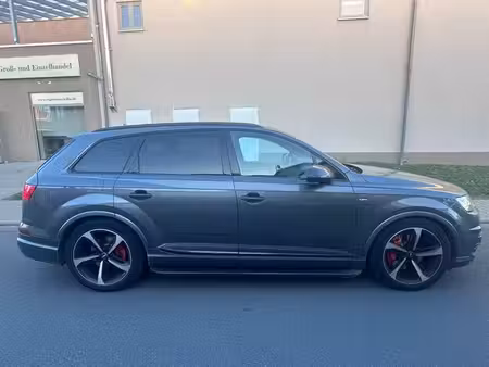 Audi Q7 50 TDI V6 3.0 286 S line quattro