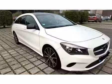 Mercedes-Benz CLA 200 1.6 156 AMG Line