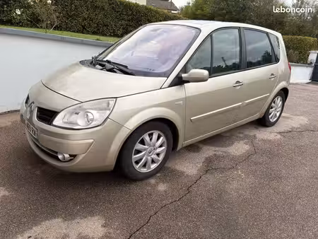 Renault Scénic 2.0 dCi 150