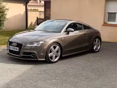 Audi TT 2.0 TFSI 211 quattro