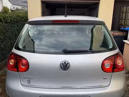 Volkswagen Golf 1.6 102